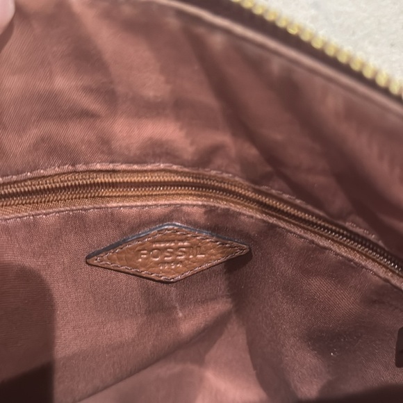 Fossil Brown Leather Crossbody Bag with Classic Design - Picture 5 of 5